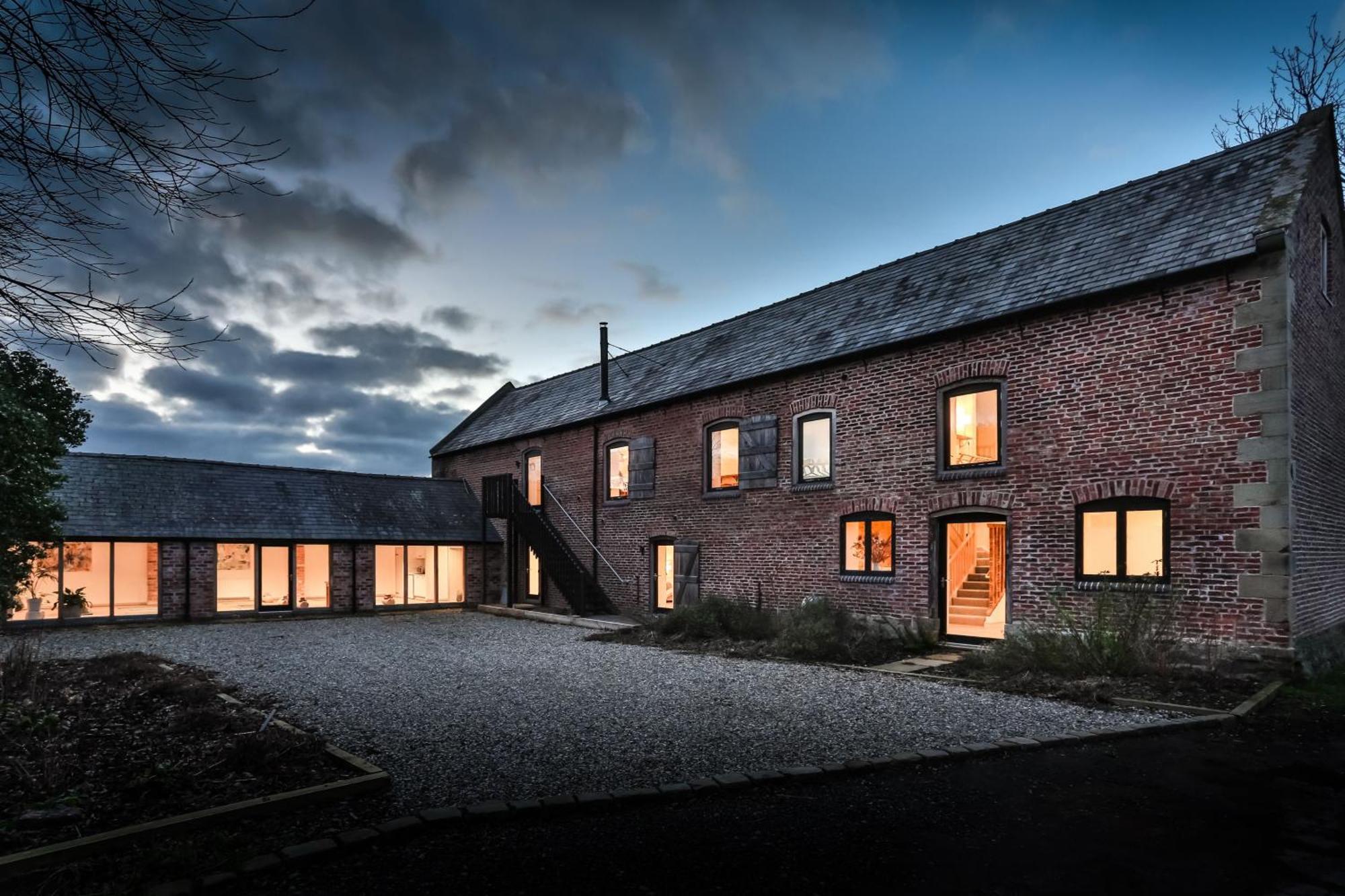 The Barn At Plas Ashpool Sleeps 8 Llandyrnog Eksteriør billede